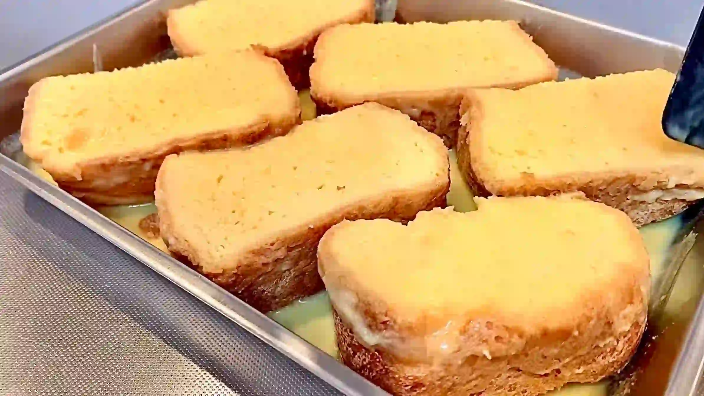 フレンチトースト:ひっくり返してさらに10分おく